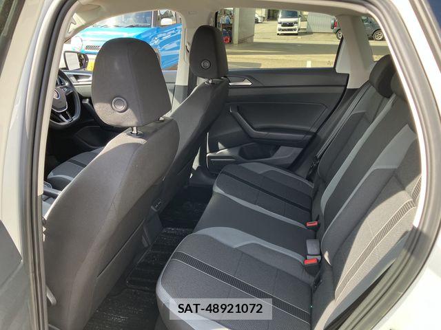 VolksWagen POLO 2021-10 7964399-9