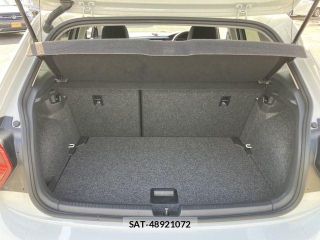 VolksWagen POLO 2021-10 7964399-13