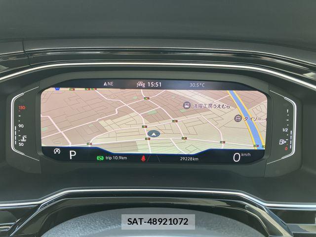 VolksWagen POLO 2021-10 7964399-15