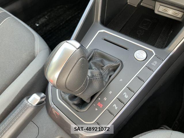 VolksWagen POLO 2021-10 7964399-16