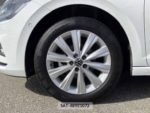VolksWagen POLO 2021-10 7964399-26
