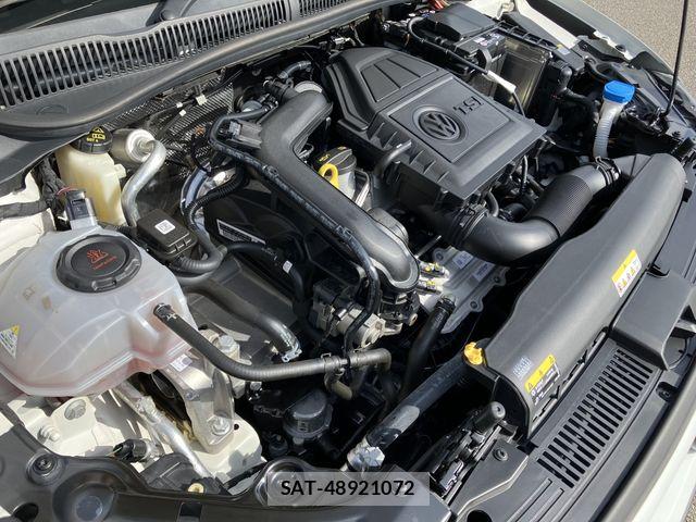 VolksWagen POLO 2021-10 7964399-27