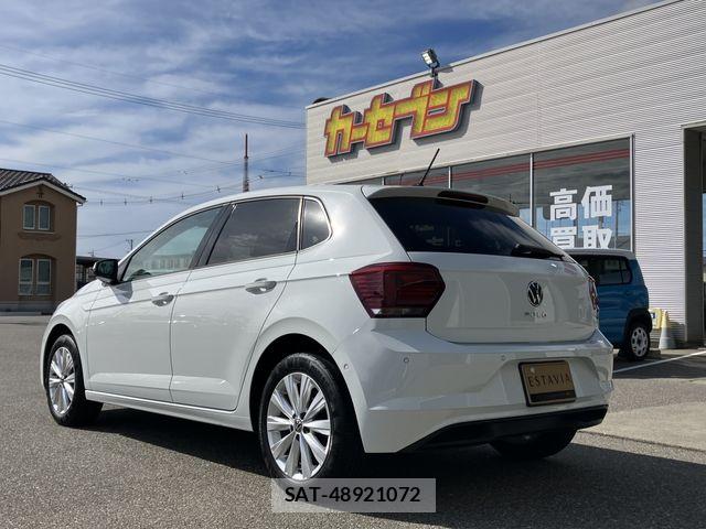VolksWagen POLO 2021-10 7964399-2