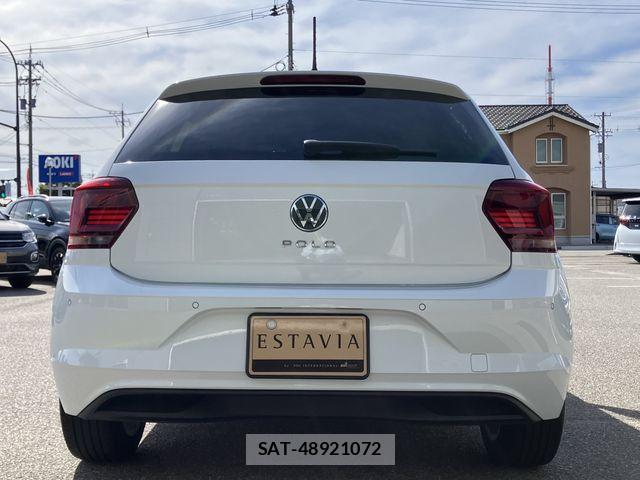 VolksWagen POLO 2021-10 7964399-4