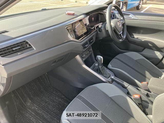 VolksWagen POLO 2021-10 7964399-6
