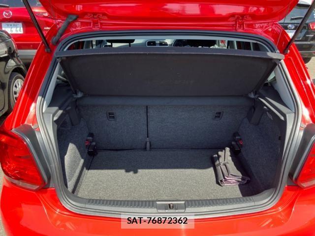 VolksWagen POLO 2011-10 7964401-9