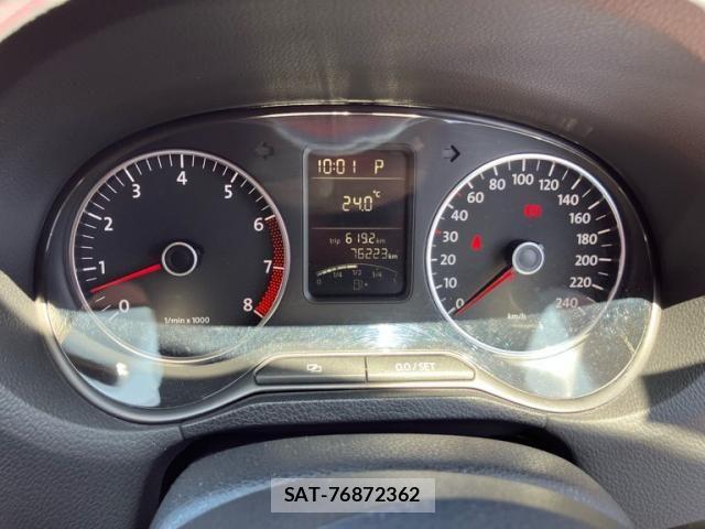 VolksWagen POLO 2011-10 7964401-15