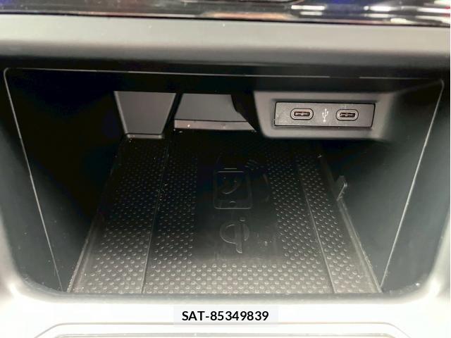 VolksWagen POLO 2023-03 7981574-15