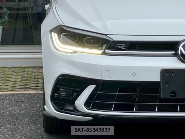 VolksWagen POLO 2023-03 7981574-23