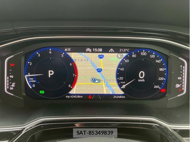 VolksWagen POLO 2023-03 7981574-24