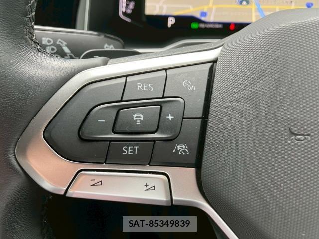 VolksWagen POLO 2023-03 7981574-28