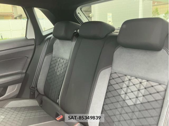 VolksWagen POLO 2023-03 7981574-8