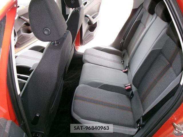 VolksWagen POLO 2019-08 7981575-11