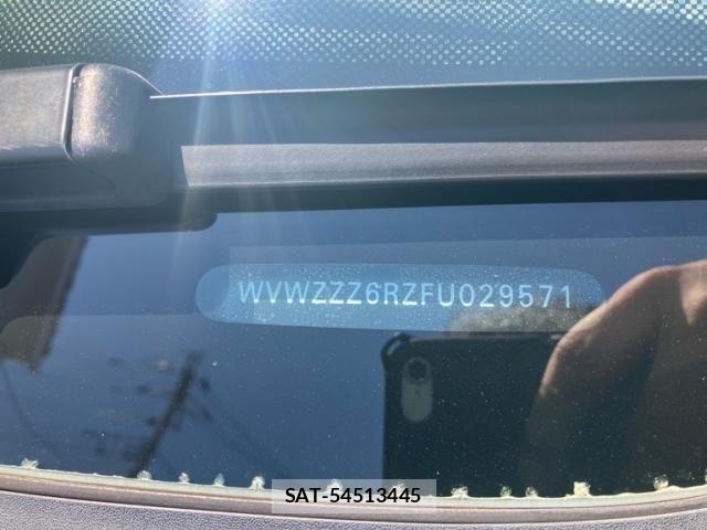 VolksWagen POLO 2015-08 7981577-10