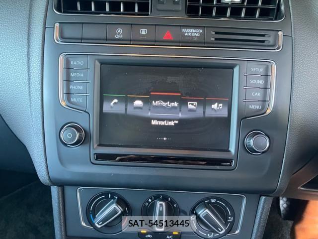 VolksWagen POLO 2015-08 7981577-18