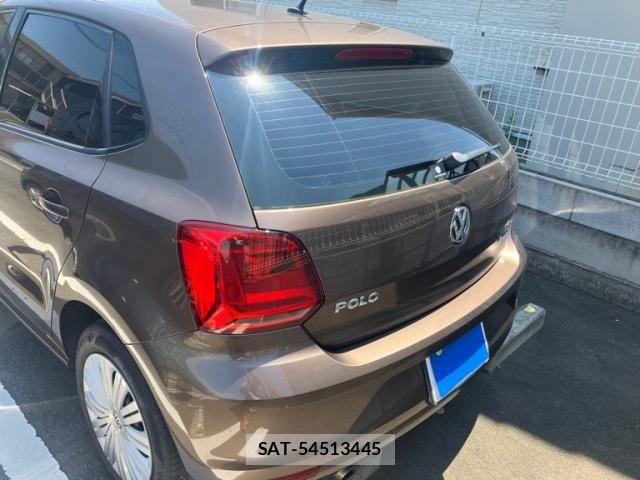 VolksWagen POLO 2015-08 7981577-4