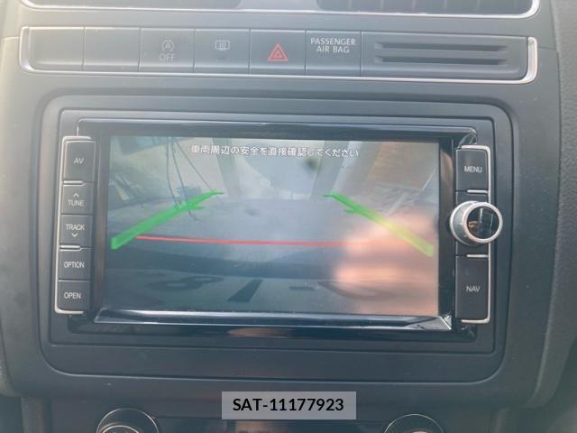 VolksWagen POLO 2017-09 7981578-18