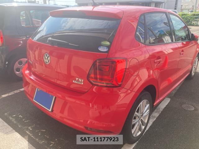 VolksWagen POLO 2017-09 7981578-2