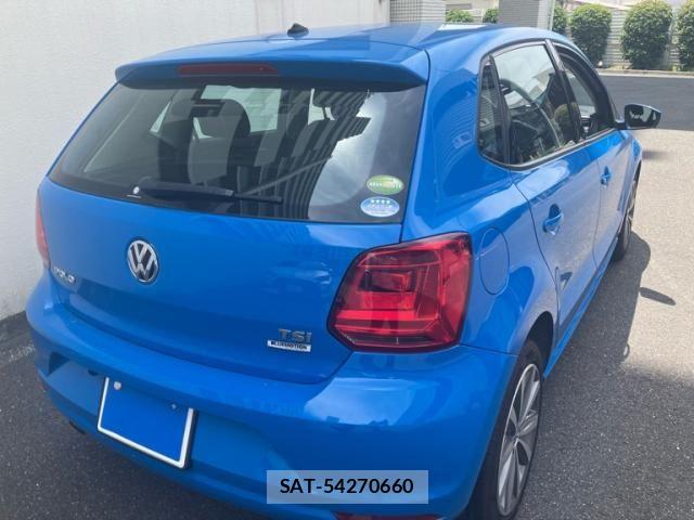 VolksWagen POLO 2014-09 8039202-4
