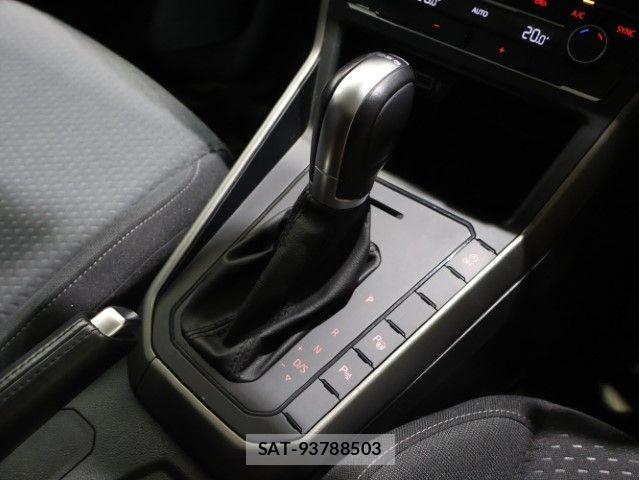 VolksWagen POLO 2019-11 8039197-21