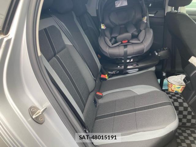 VolksWagen POLO 2022-03 8039196-9