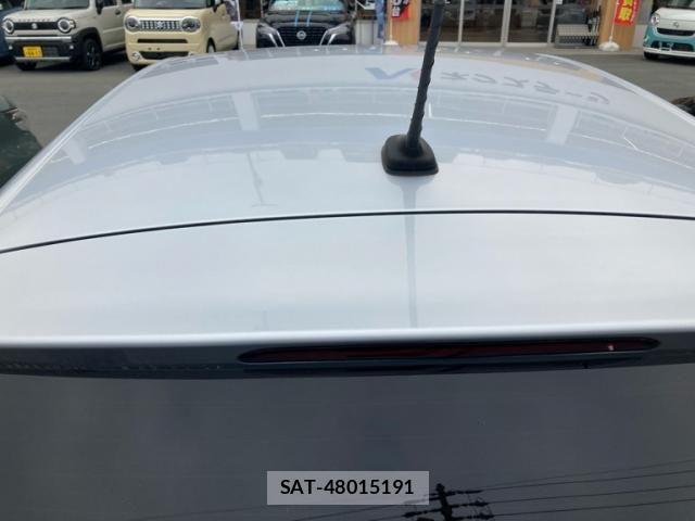 VolksWagen POLO 2022-03 8039196-7