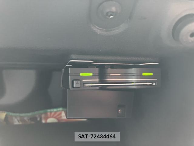VolksWagen POLO 2017-10 8039200-18