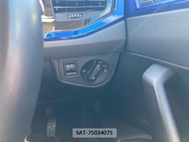 VolksWagen POLO 2019-07 8039198-9