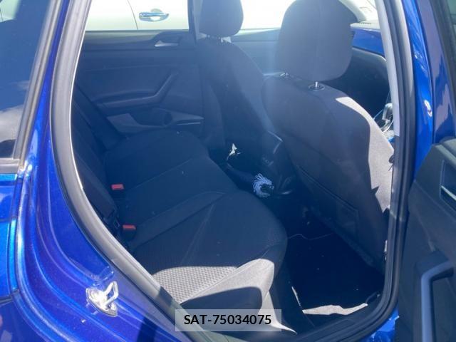VolksWagen POLO 2019-07 8039198-7