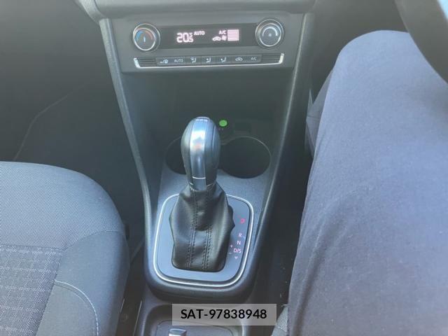 VolksWagen POLO 2018-01 8039201-25