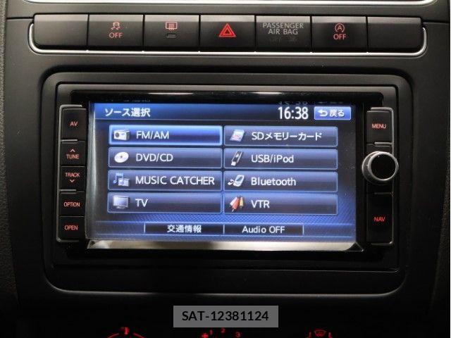 VolksWagen POLO 2014-05 8039199-26
