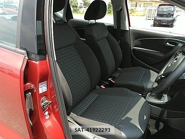 VolksWagen POLO 2014-10 8076149-9