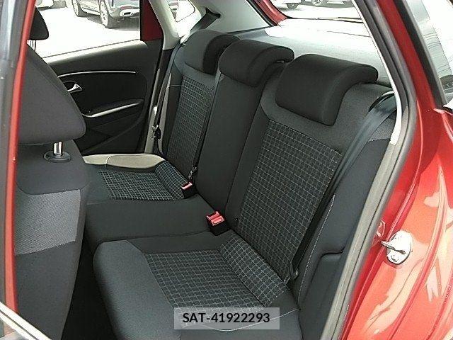 VolksWagen POLO 2014-10 8076149-12