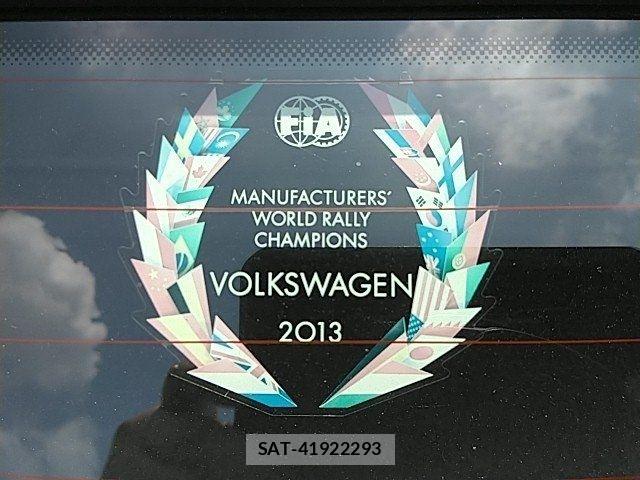 VolksWagen POLO 2014-10 8076149-26