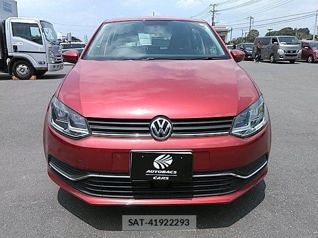 VolksWagen POLO 2014-10 8076149-3