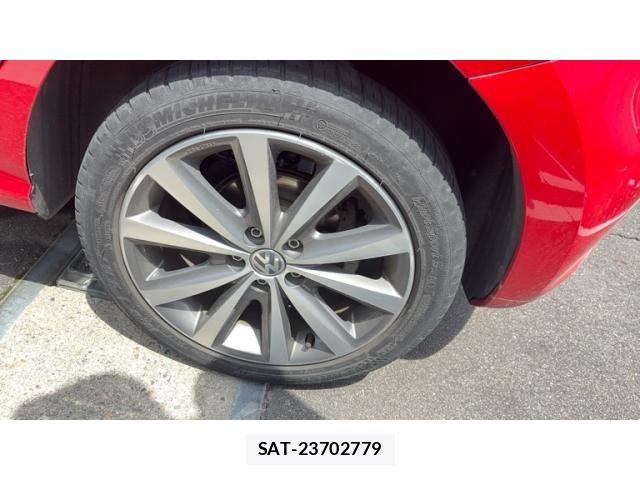 VolksWagen POLO 2010-03 8076150-4