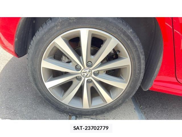 VolksWagen POLO 2010-03 8076150-7