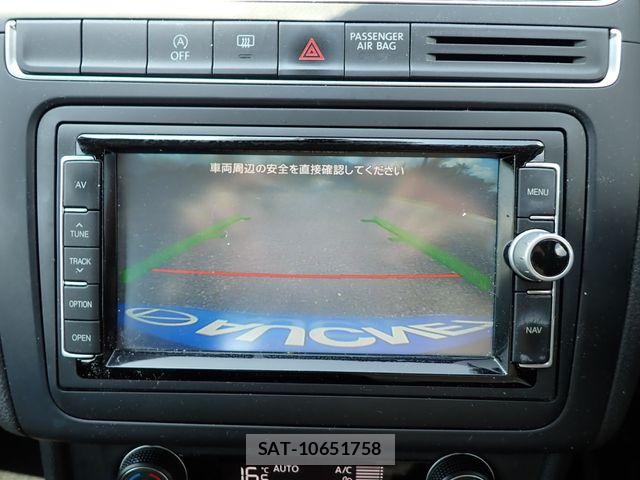 VolksWagen POLO 2015-03 8076147-12