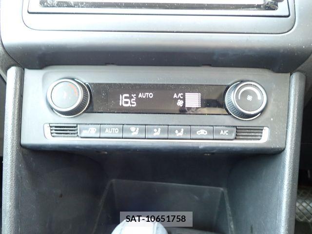 VolksWagen POLO 2015-03 8076147-13