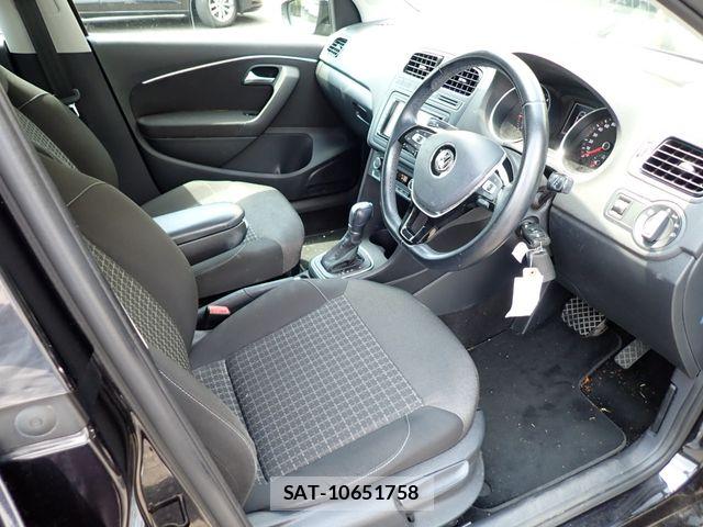 VolksWagen POLO 2015-03 8076147-1