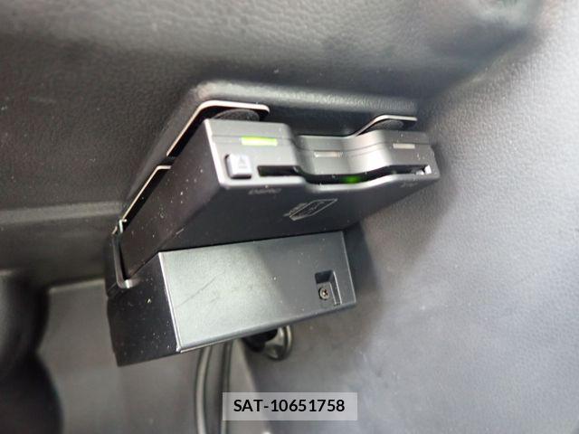 VolksWagen POLO 2015-03 8076147-25