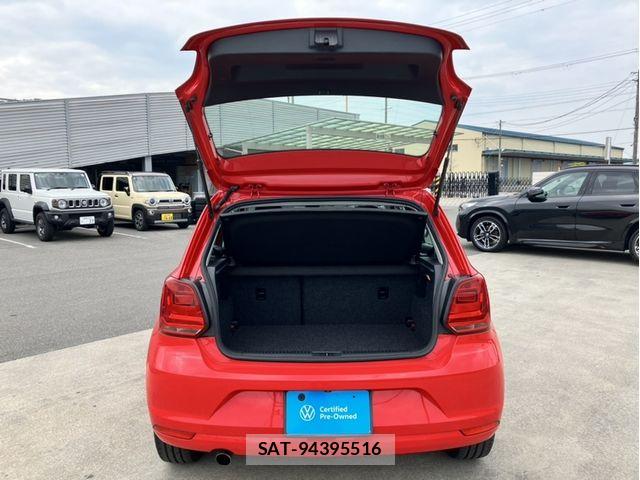 VolksWagen POLO 2017-07 8102728-11