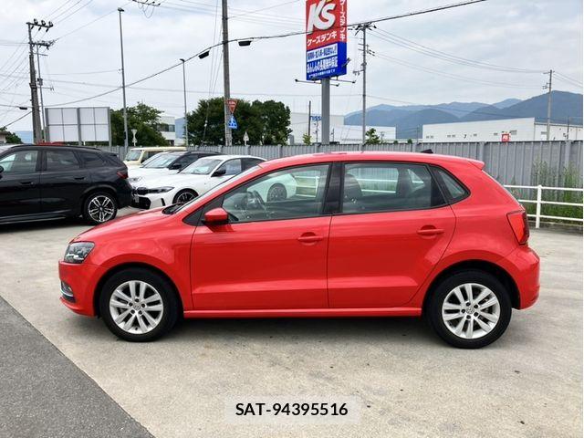 VolksWagen POLO 2017-07 8102728-13