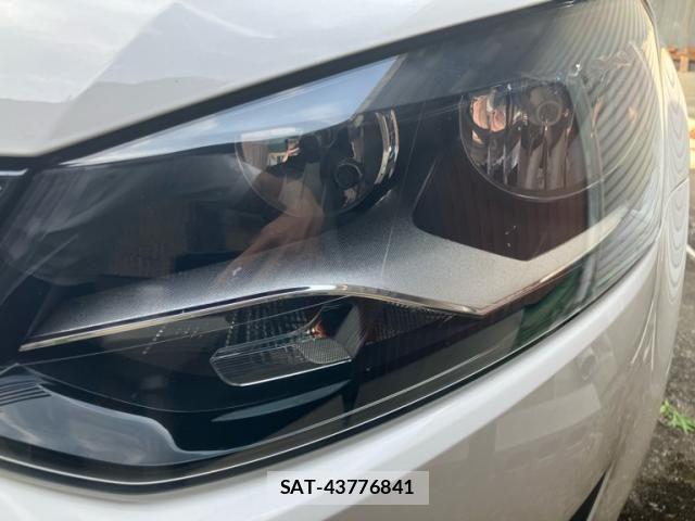VolksWagen POLO 2014-06 8102733-10