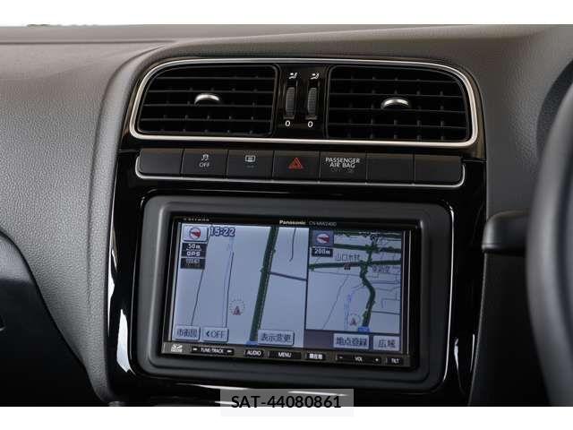 VolksWagen POLO 2013-06 8102731-17