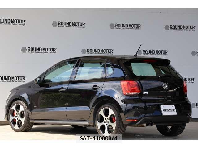 VolksWagen POLO 2013-06 8102731-6