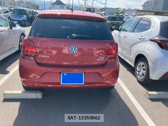 VolksWagen POLO 2016-03 8102732-11