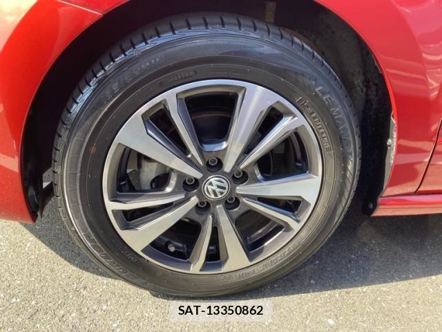 VolksWagen POLO 2016-03 8102732-6