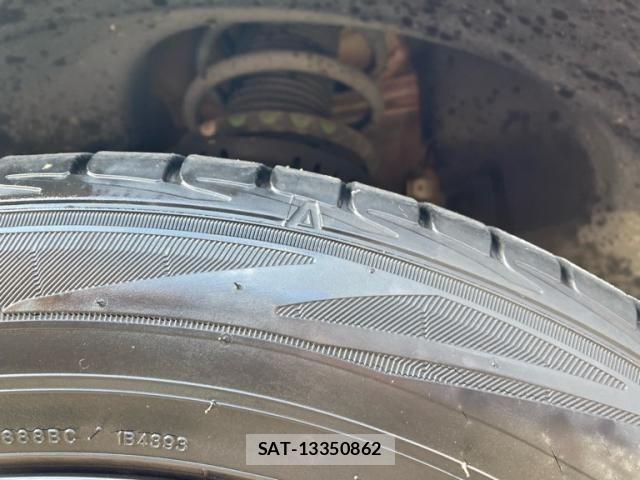 VolksWagen POLO 2016-03 8102732-8