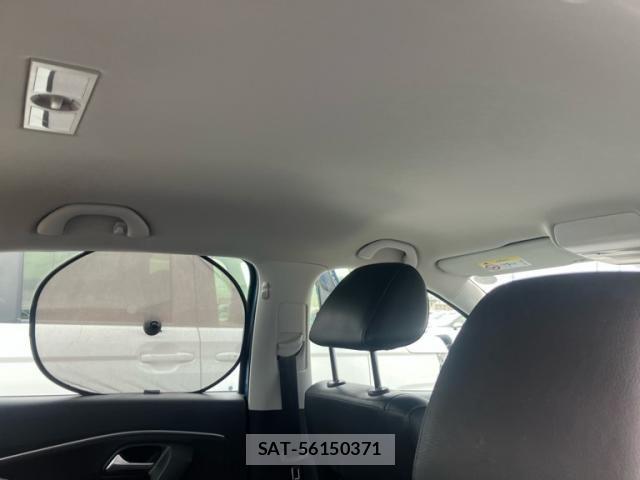 VolksWagen POLO 2018-01 8102730-11